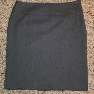 Express gray skirt